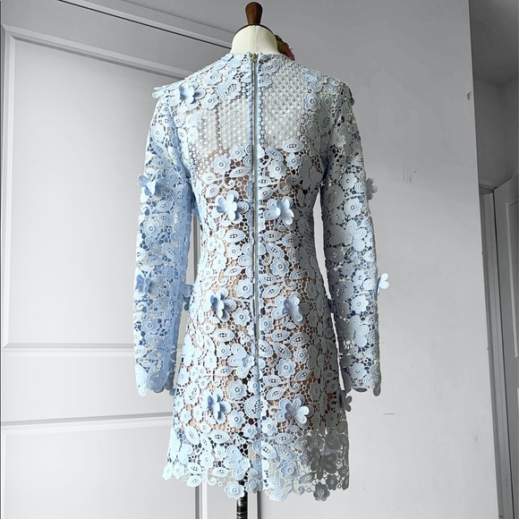 ❌SOLD❌ SELF-PORTRAIT Pale Blue Floral Guipure Lace Long Sleeve Dress - Picture 3 of 10